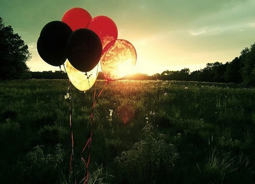 如果他注定是我人生的过客，我会慢慢的在时光中淡忘。——笙离《时擦》