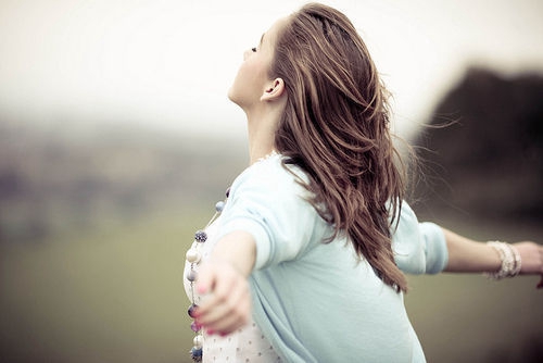 为什么听歌会听流泪的歌 为什么听歌会听流泪的歌