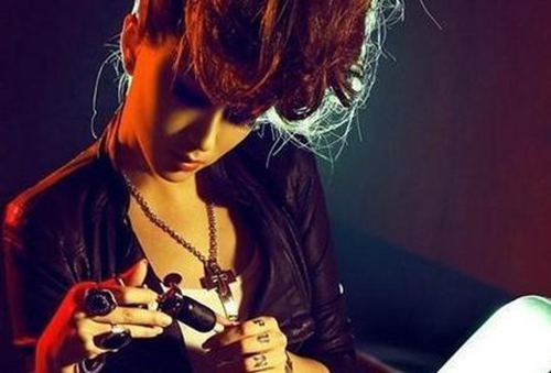 潘晓婷用的什么手游号，潘晓婷手机号码是多少