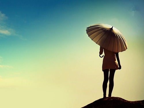 天在下雨我在想你是什么歌