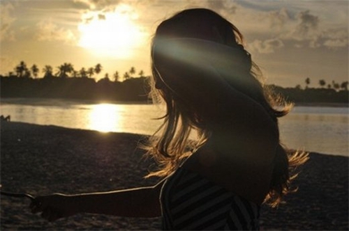 烧煤做饭取暖的炉子